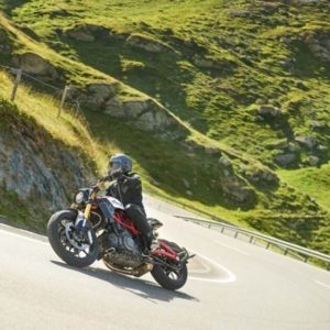 Einfache Anleitung für den Kauf eines Motorradhelms